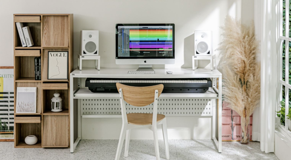 Lyyl Workstation 88